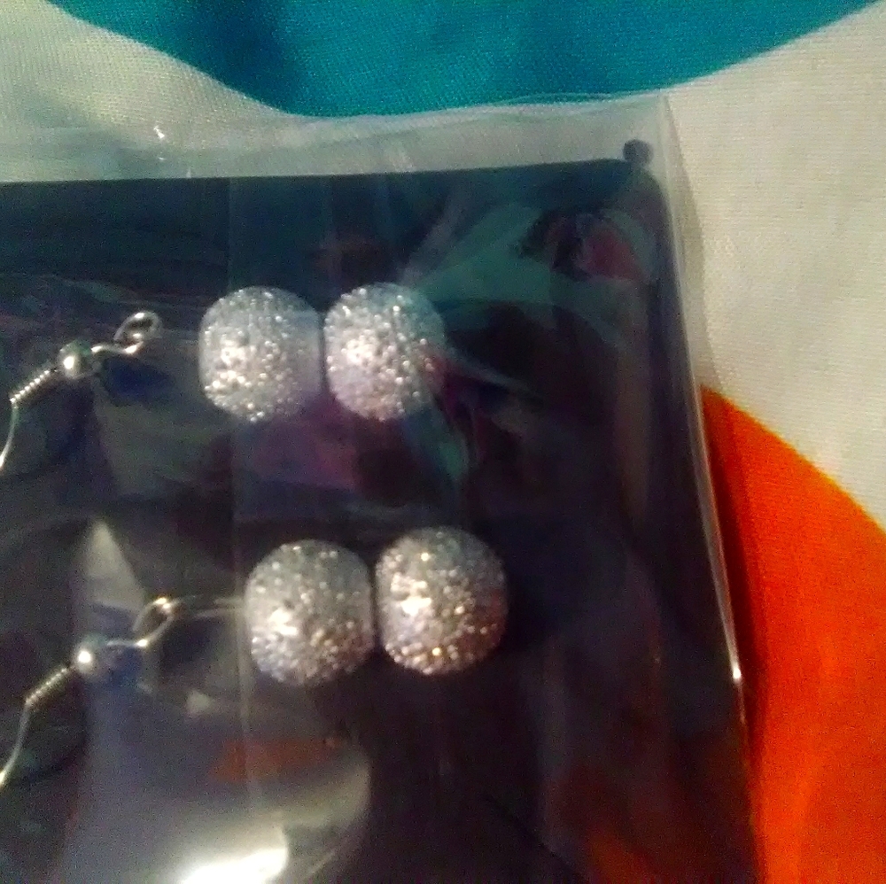 17 pairs double beaded earrings